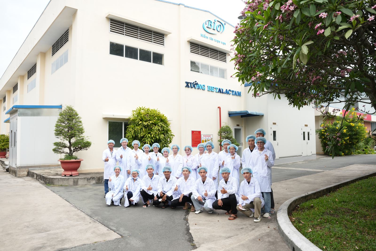 ĐẠI HỌC AN GIANG THAM QUAN CÔNG TY BIO-PHARMACHEMIE